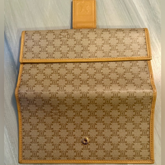 CELINE Macadam Bifold Long Wallet Caramel Brown Vachetta Genuine Leather - Picture 14 of 16